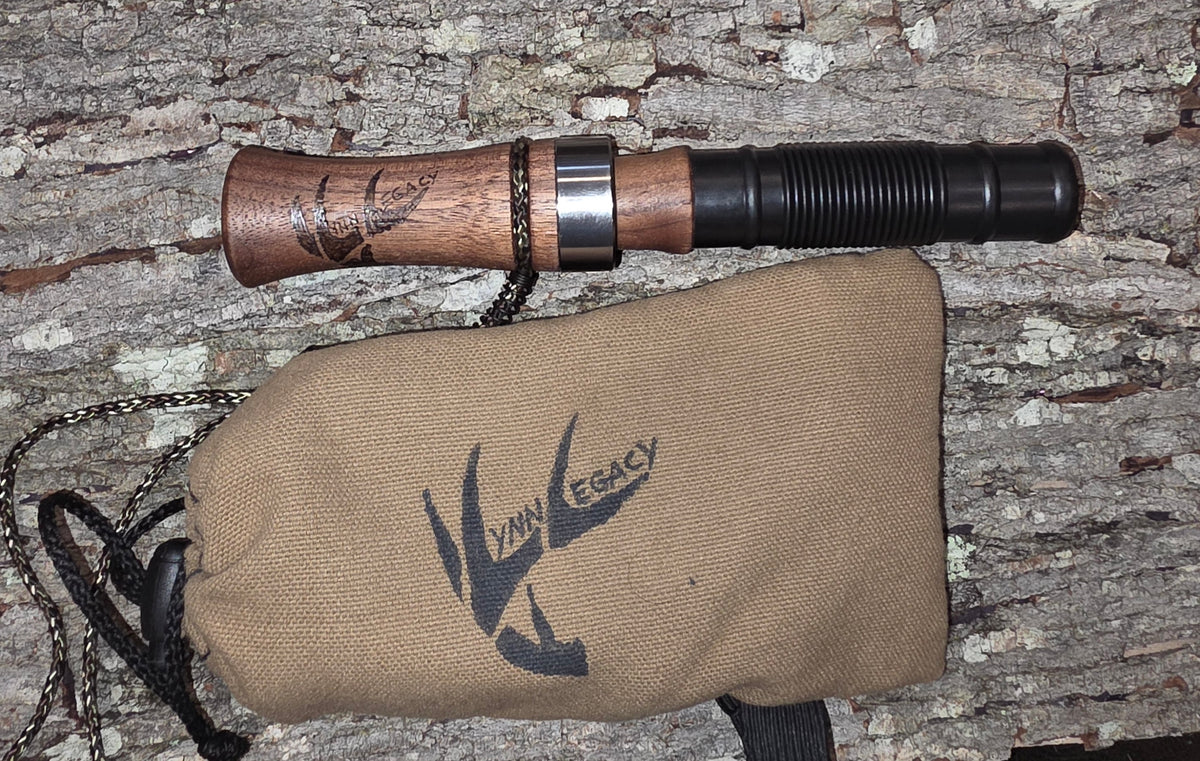 Big buck rattle bag and walnut grunter